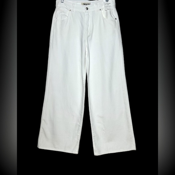 NWT Madewell Petite Superwide-Leg Jeans: Airy Denim Edition, Tile White, 28P - Picture 6 of 16